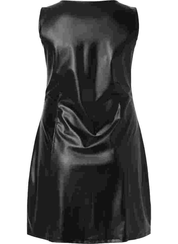 Kjole i imitert skinn med glidelås, Black, Packshot image number 1