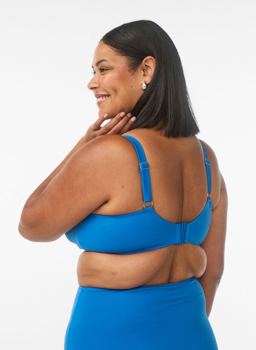 Bikinitopp med b&oslash;yle og drapering, Bl&aring;, Model image number 2