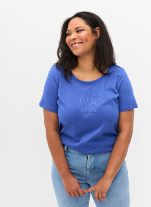 Kortermet T-skjorte i bomull med trykk, Dazzling Blue WAYS, Model image number 0