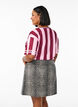 Kort denimskj&oslash;rt med dyretrykk og en A-line fasong, Brun, Model image number 2