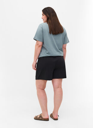 Løse shorts i en bomullsmiks, Black, Model image number 0
