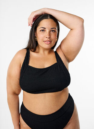 Zizzi Crepe bikinitopp med justerbare stropper, Svart, Model image number 0