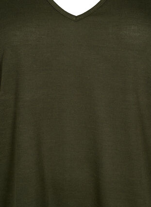 Kortermet bluse med blonder og V-hals, Forest Night, Packshot image number 2