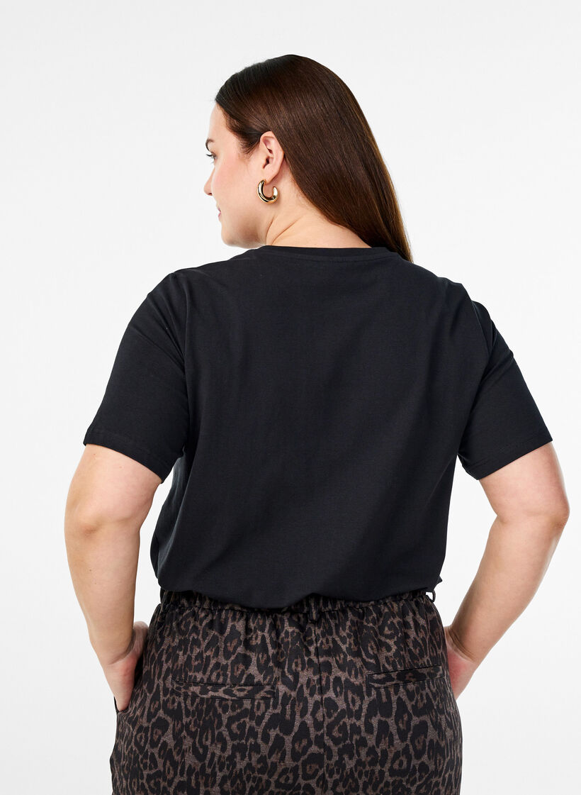 T-skjorte i økologisk bomull med rund hals, Black, Model image number 1