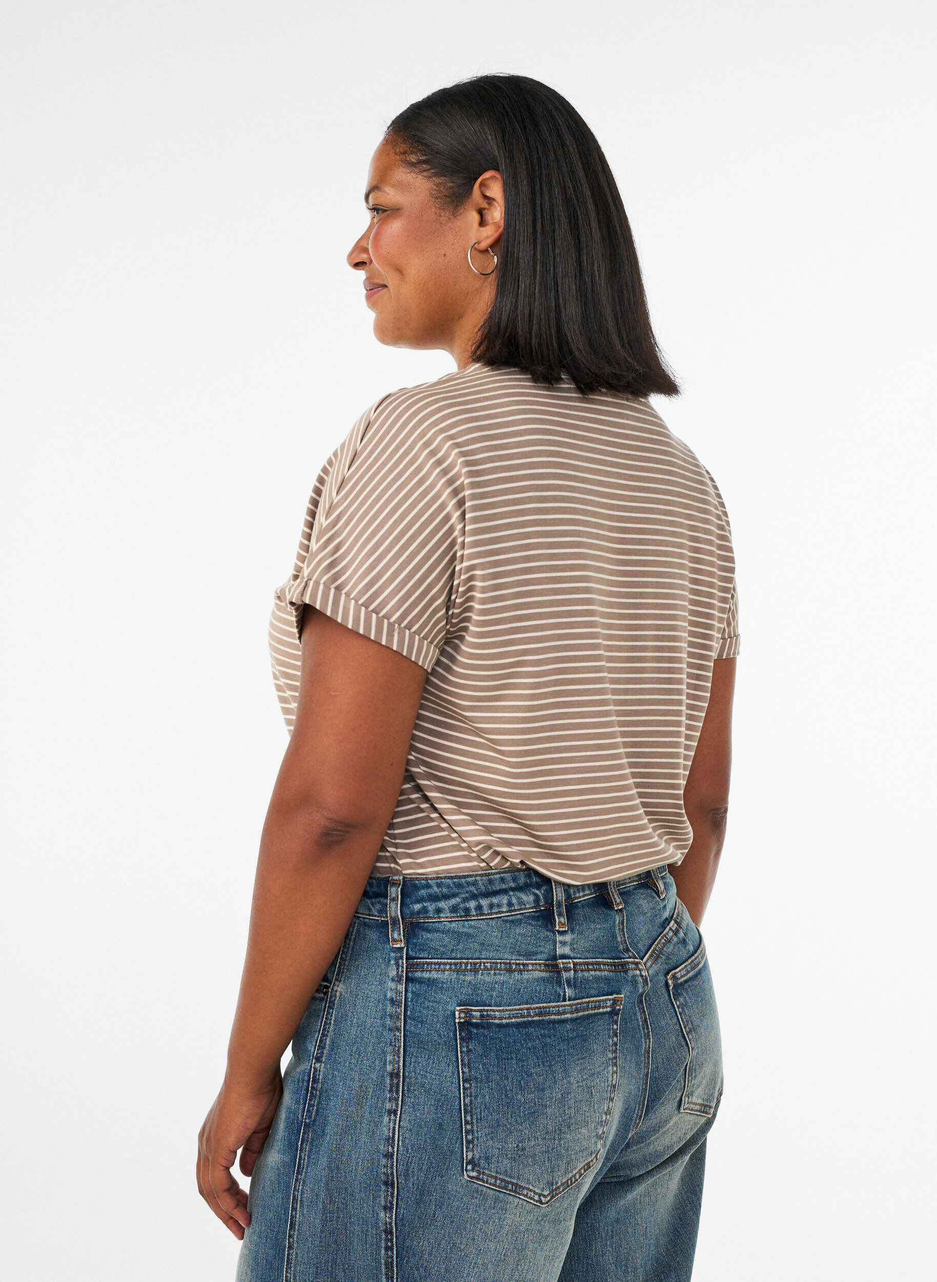 ZizziStripete T-skjorte i viskose med rund hals, Beige, Model image number 2
