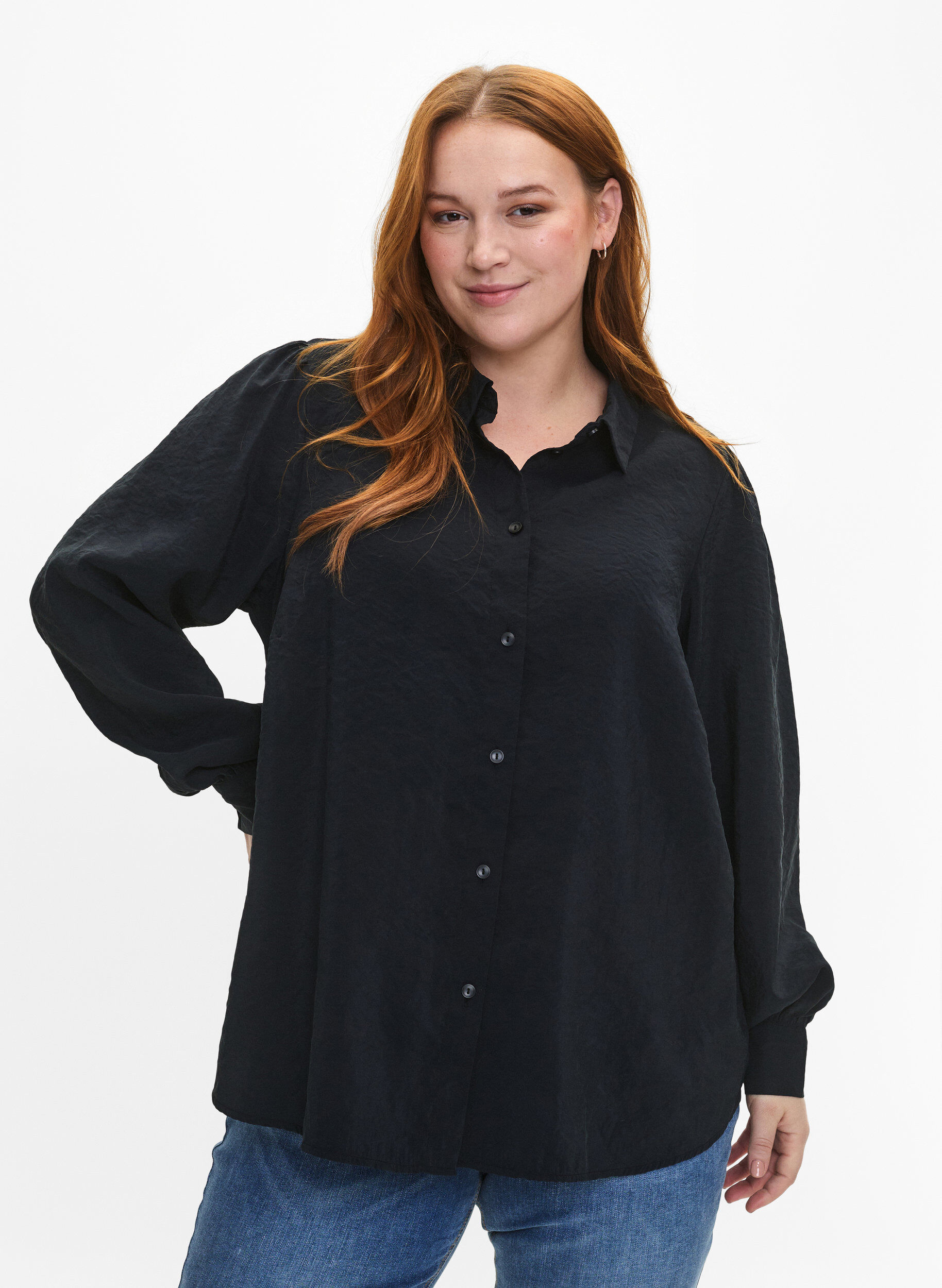 Zizzi Langermet skjorte i Tencel &trade; Modal, Black, Model image number 0