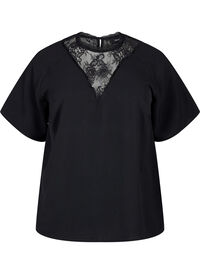 Bluse med korte ermer og blonder (GRS)