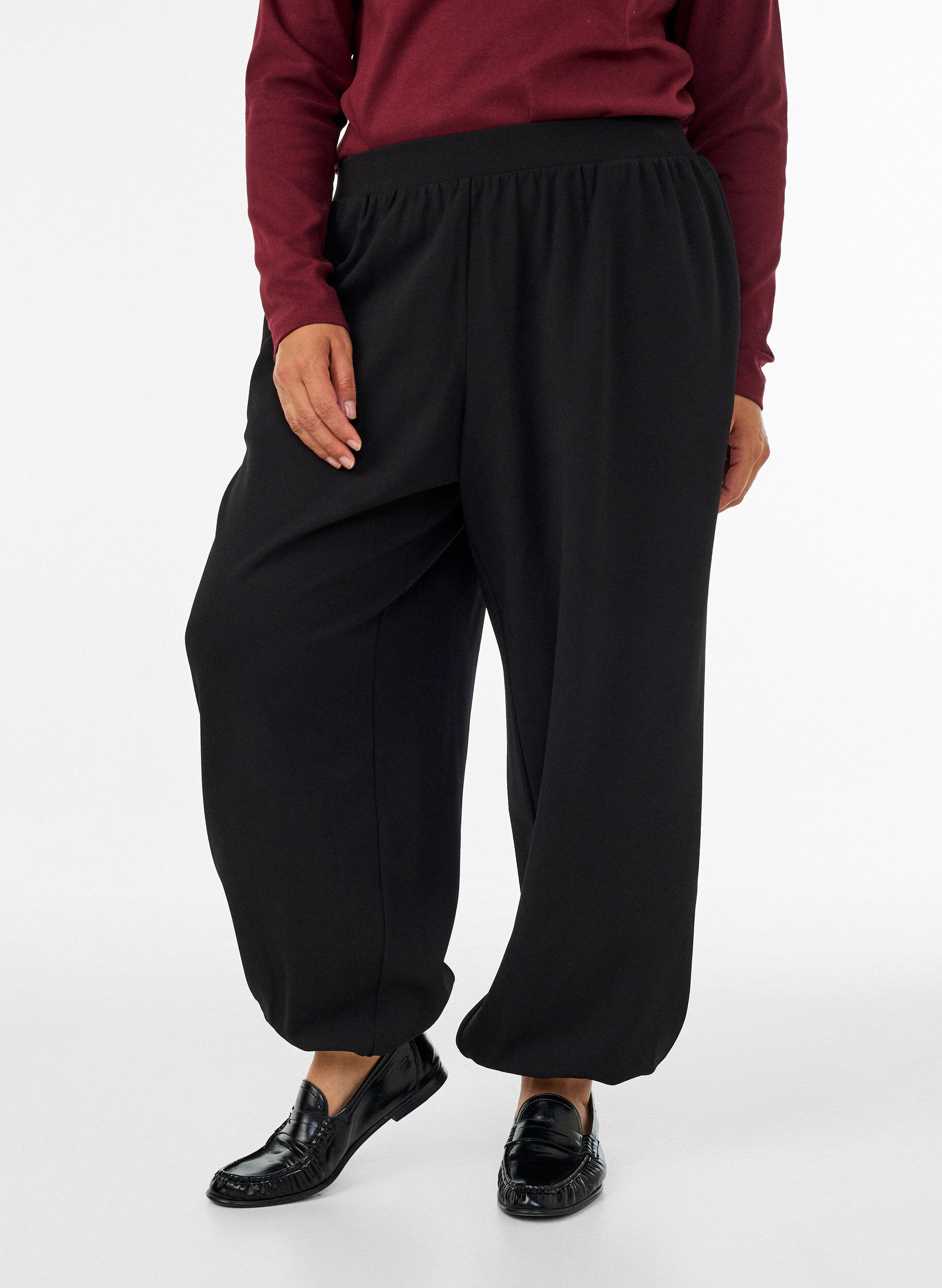 ZizziBallongbukser i jersey med h&oslash;y midje, Svart, Model image number 2
