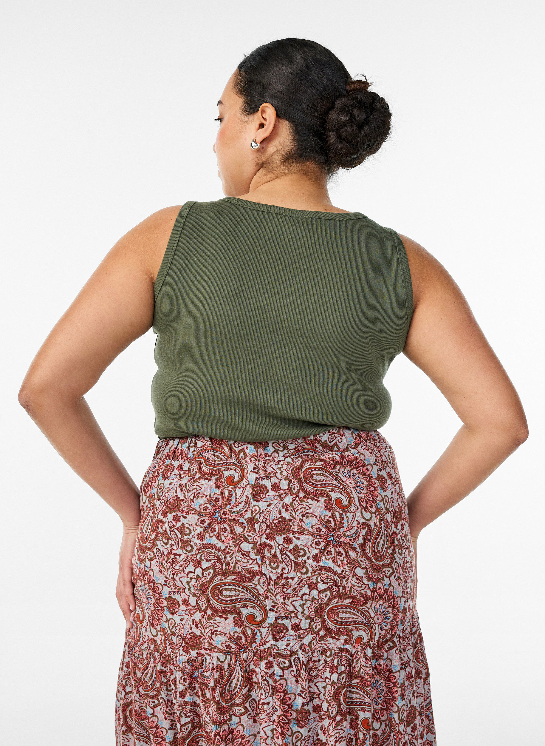 ZizziFigurn&aelig;r topp med motiv, Gr&oslash;nn, Model image number 2