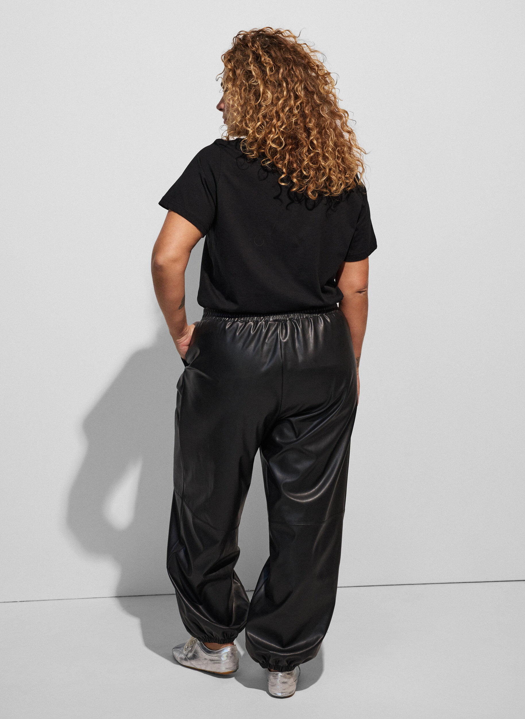 ZizziBomulls T-skjorte med tekstmerke, Svart, Model image number 2