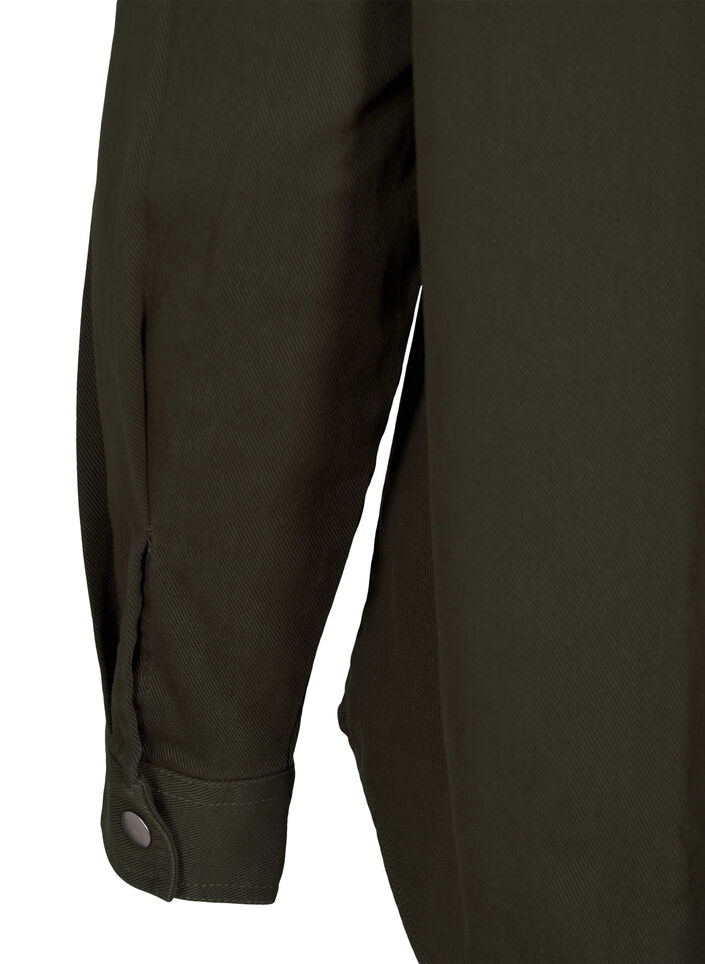 Ensfarget dongeriskjorte med brystlommer, Forest Night, Packshot image number 3