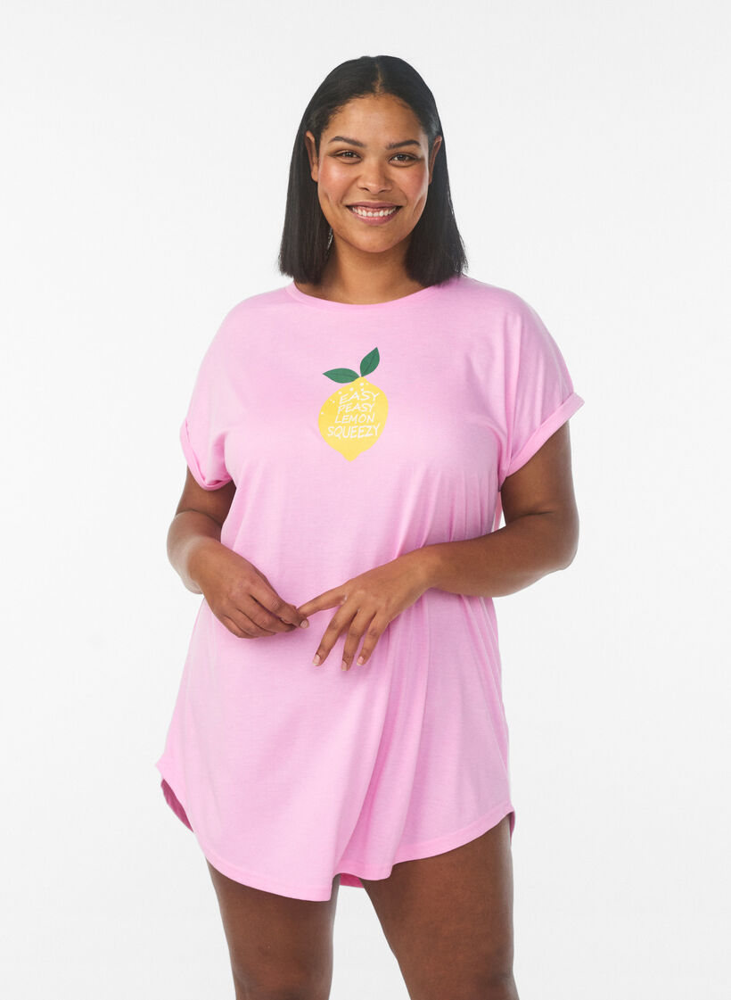 Kortermet nattkjole med teksttrykk, Rosa, Model image number 0