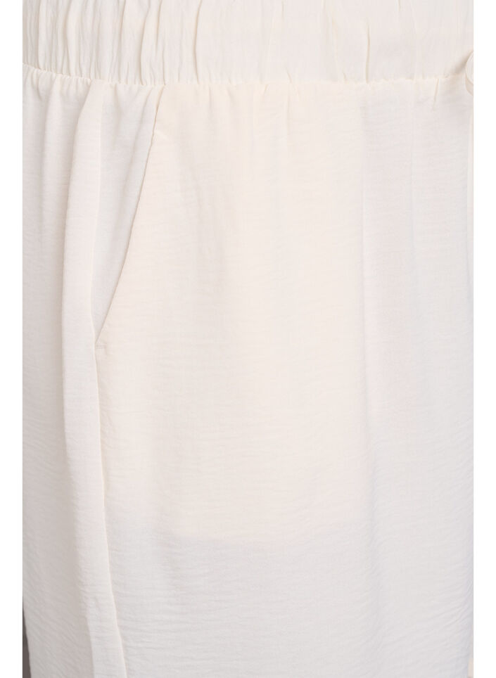 Shorts med lommer og elastisk linning, Vanilje, Packshot image number 2