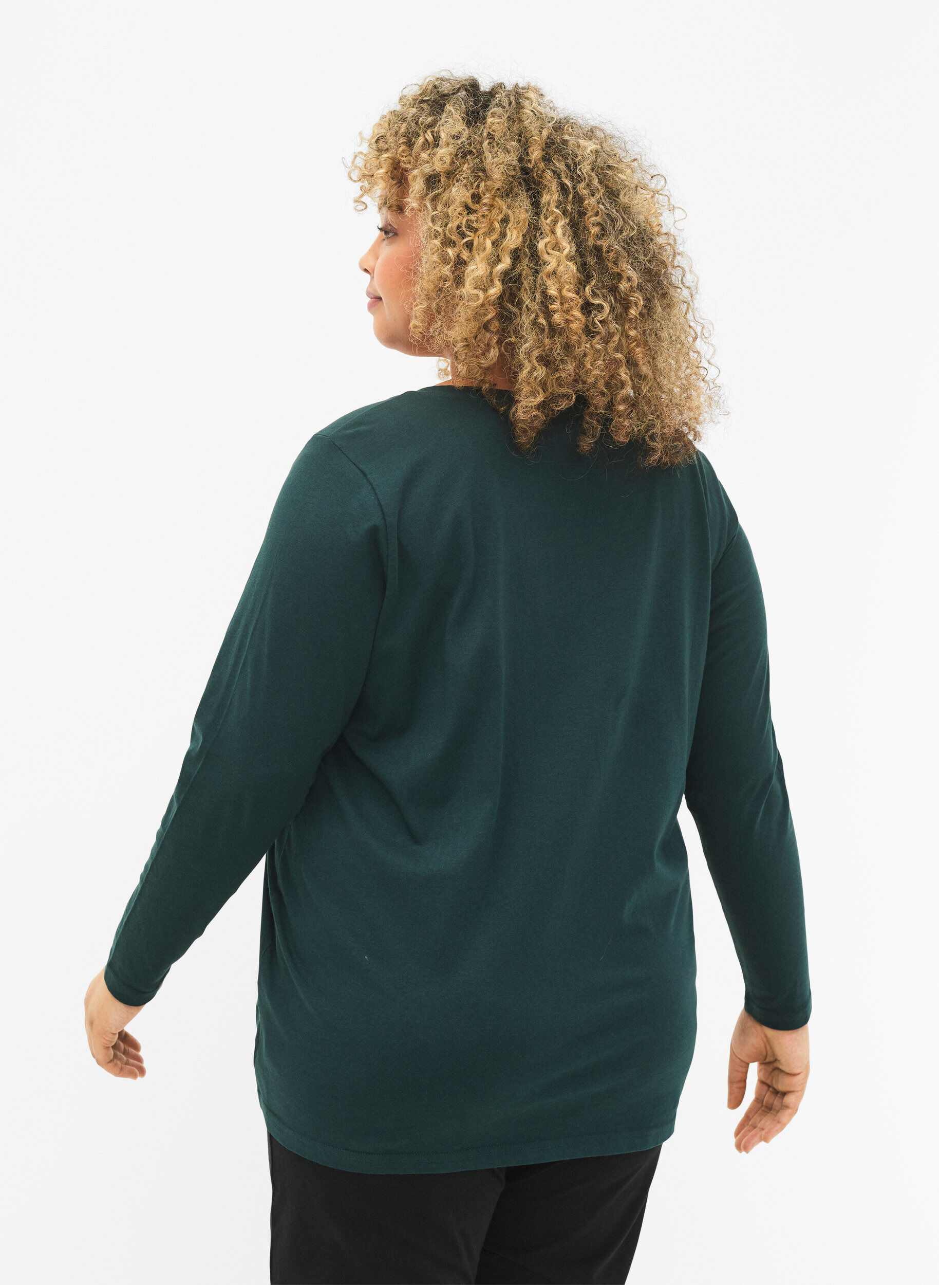 Zizzi Nattskjorte i bomull med teksttrykk, Scarab, Model image number 1