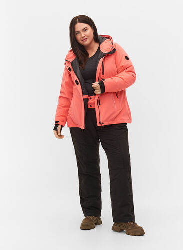 Skijakke med justerbar bunn og hette, Dubarry, Model image number 4