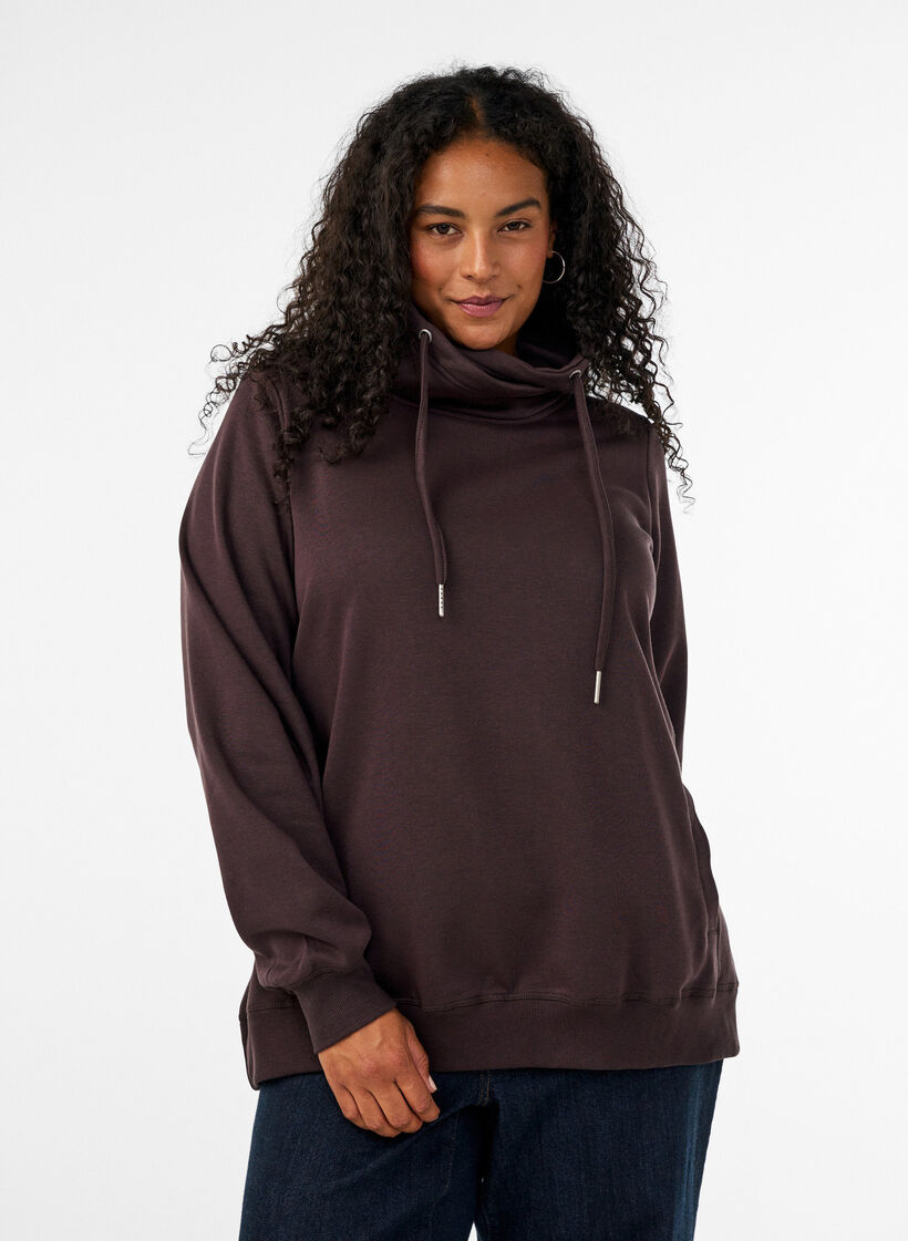 Genser med h&oslash;y hals og lommer, Brun, Model image number 0