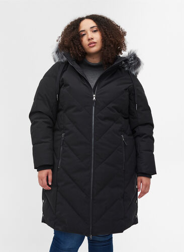 Vinterjakke med avtagbar hette og stor imitert pelskrave, Black, Model image number 0