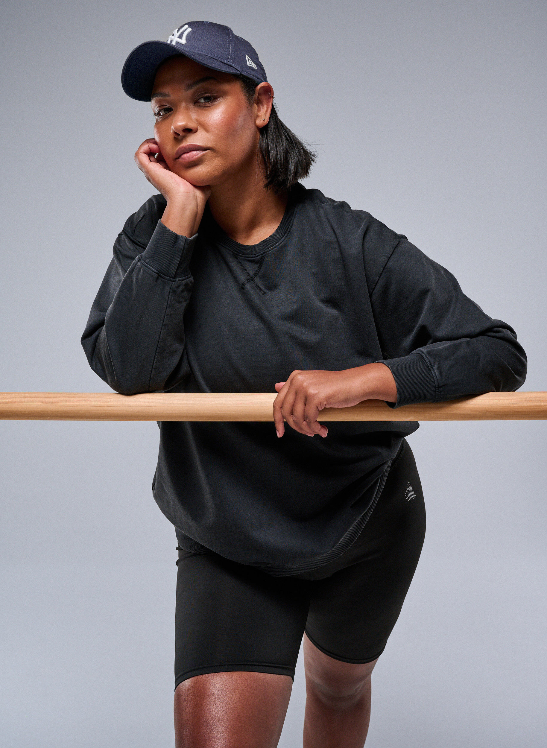 Zizzi L&oslash;s genser med vasket look, Gr&aring;, Image image number 0