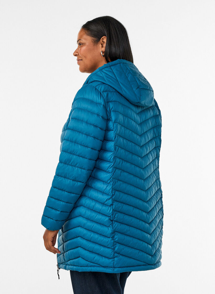 Lett jakke med lommer og avtagbar hette, Bl&aring;, Model image number 2