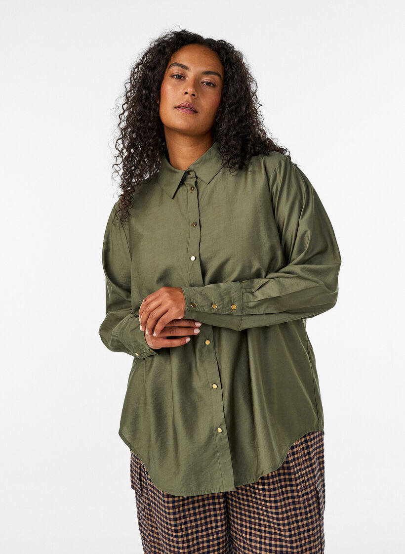 Viskoseskjorte med gullknapper, Gr&oslash;nn, Model image number 0