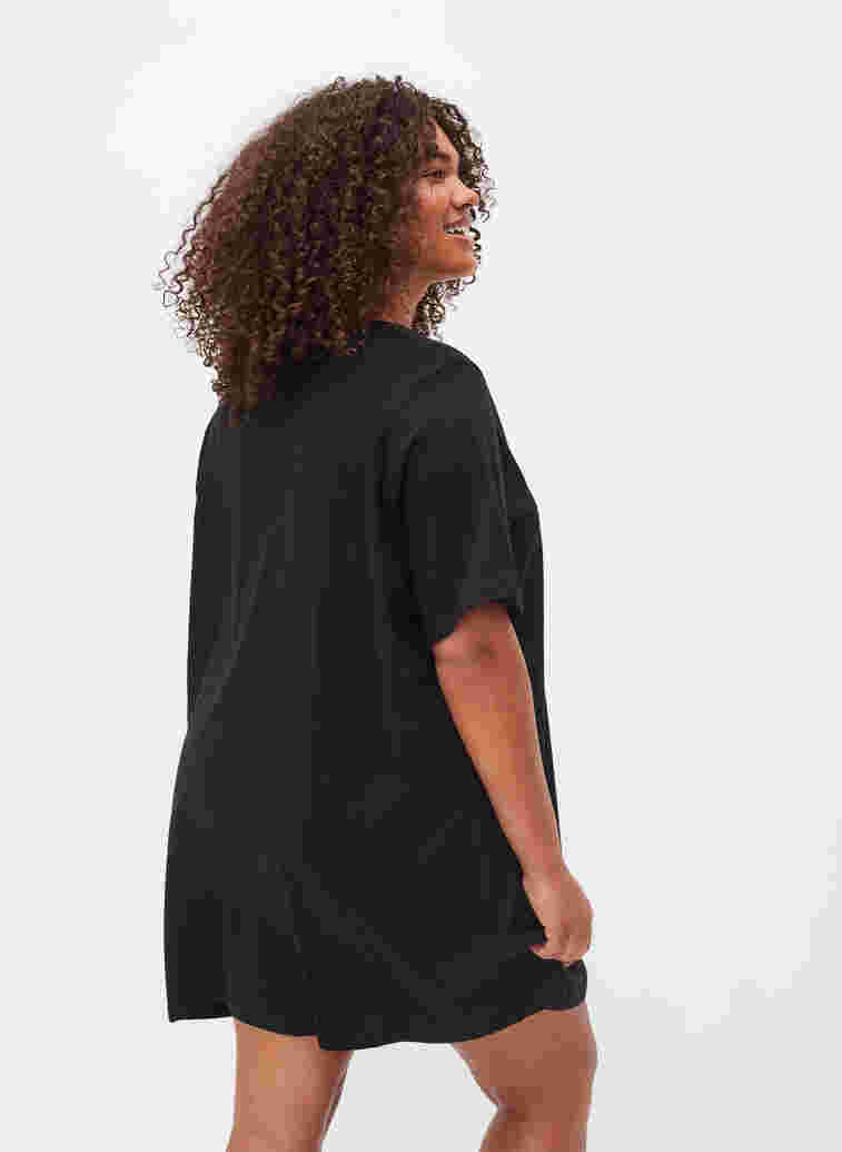 Oversize pysjamas T-skjorte i økologisk bomull, Black W. coffee, Model image number 1