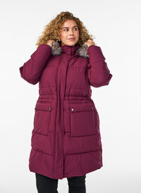 Vannavstøtende parkas med imitert pelskrage, Mørk Bordeaux Vannavstøtende parkas med imitert pelskrage, Mørk Bordeaux, Model