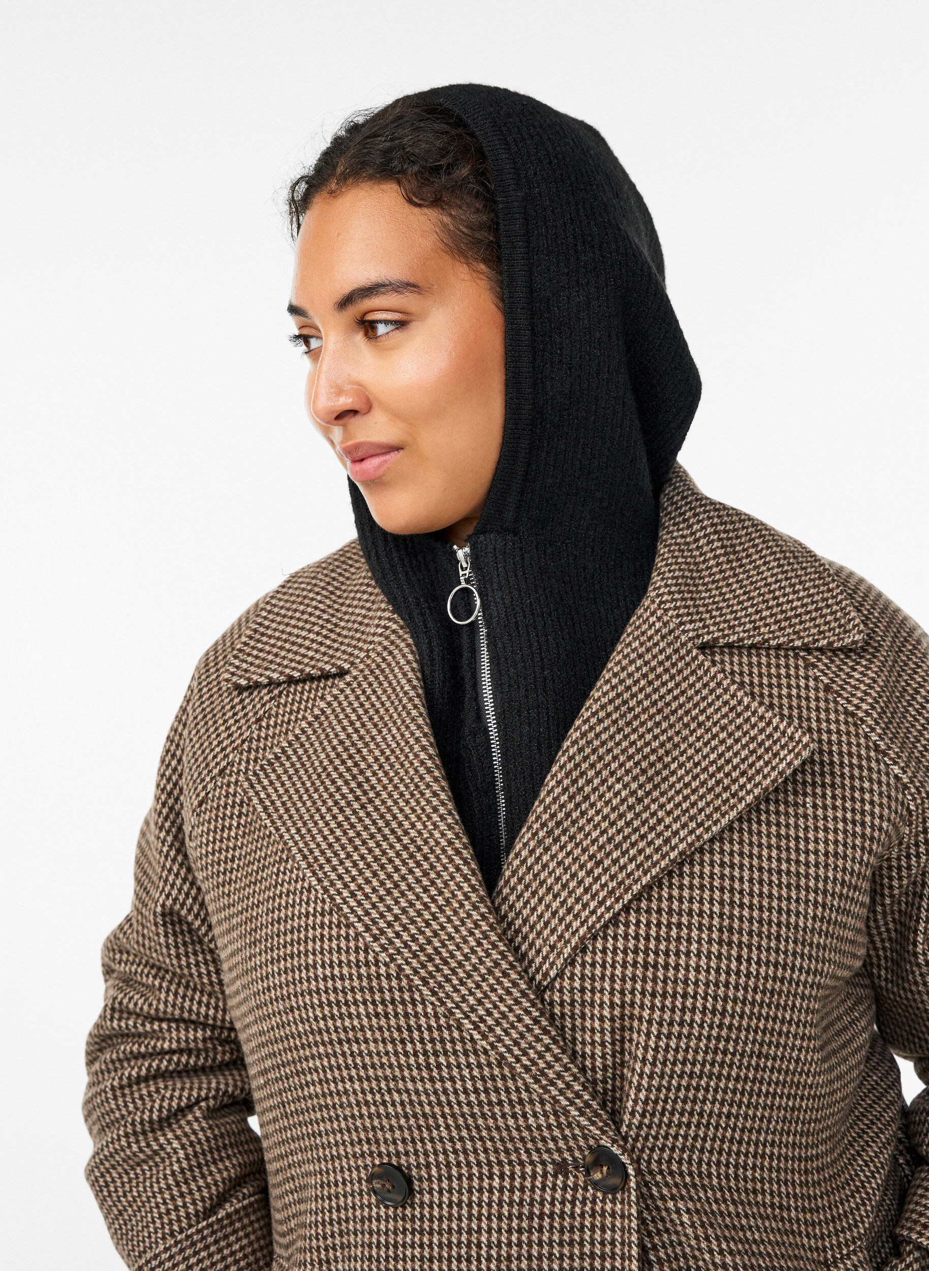 Ribbestrikket finlandshette med glidel&aring;s, Svart, Model