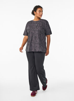 Zizzi Zebradyretrykk sports-t-skjorte i økologisk bomull, Grå, Model image number 1