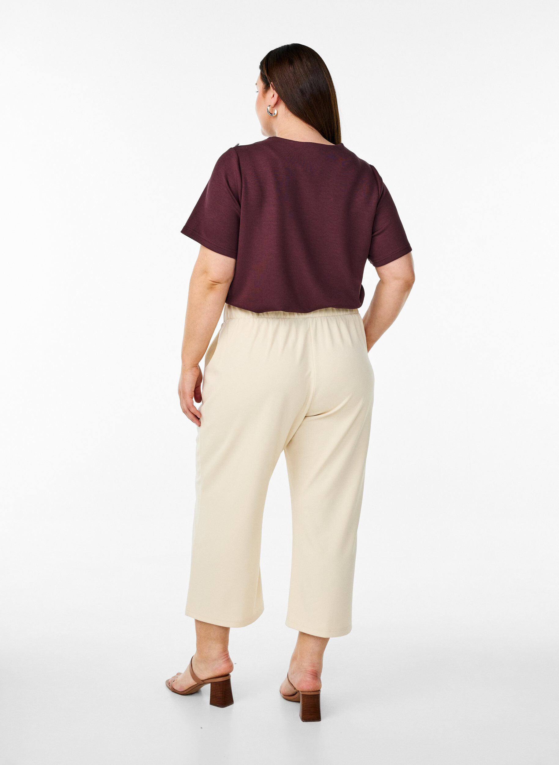Zizzi7/8-bukser med l&oslash;s passform, Beige, Model image number 1