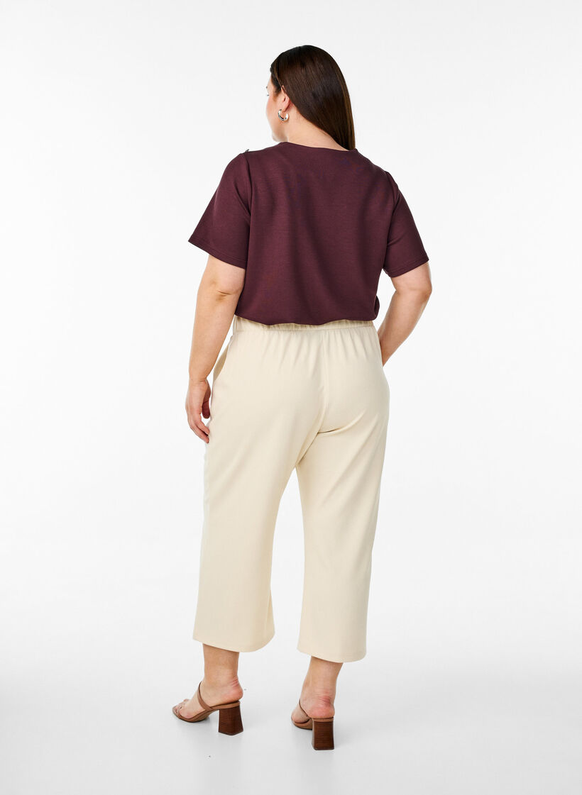 7/8-bukser med l&oslash;s passform, Beige, Model image number 1