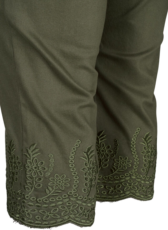 Knebukser med høy midje og engelsk broderi, Dusty Olive, Packshot image number 4