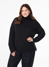Strikkebluse med høy hals og knapper på siden, Svart Strikkebluse med høy hals og knapper på siden, Svart, Model
