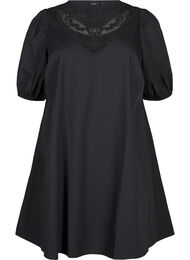 Kort kjole med blondedetaljer, Black