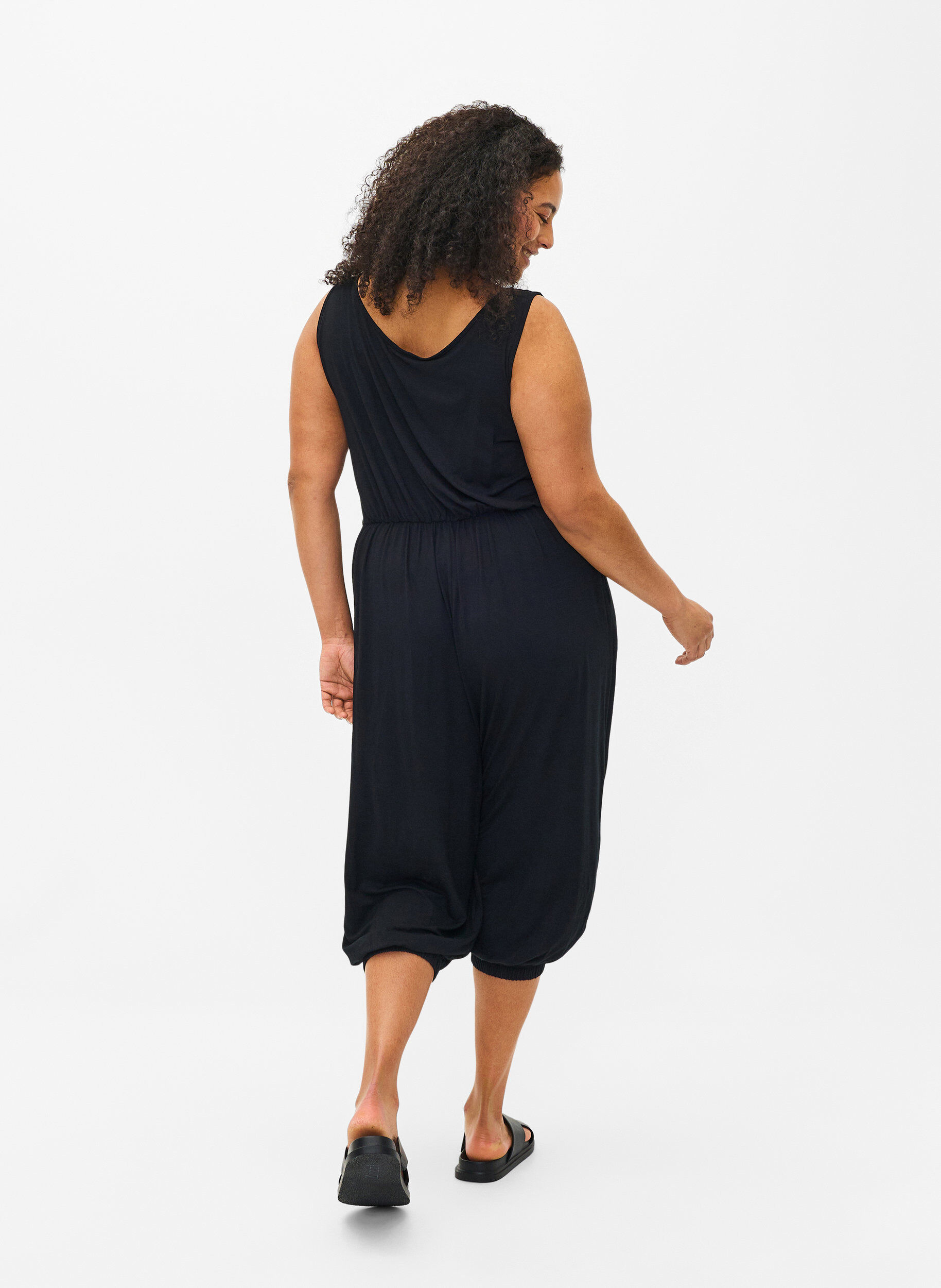Zizzi Ermel&oslash;s jumpsuit med lommer, Black, Model image number 1