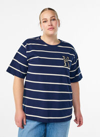 T-skjorte med striper og leoparddetalj, Blå T-skjorte med striper og leoparddetalj, Blå, Model