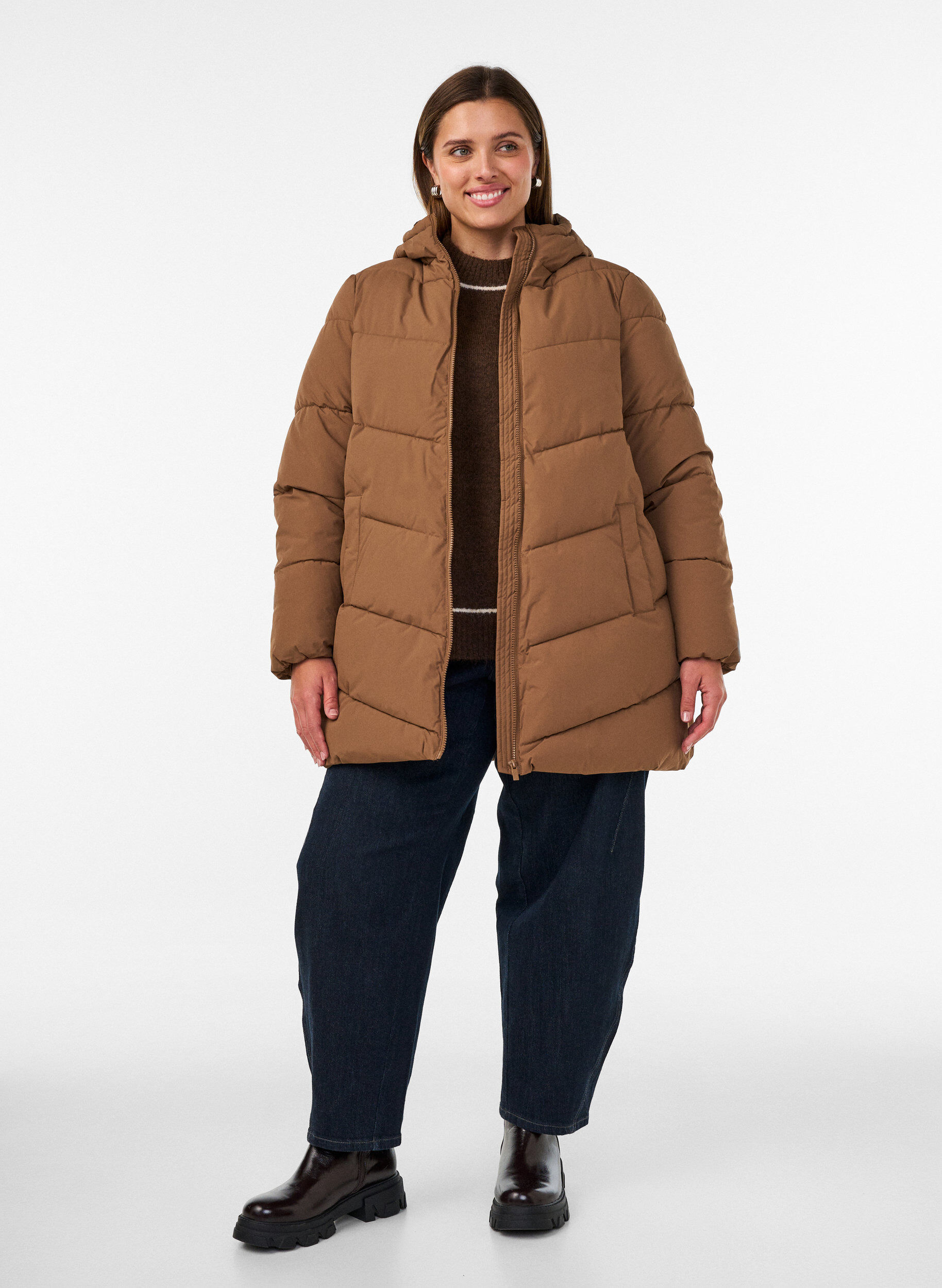 ZizziMellomlang pufferjakke med hette, Brun, Model image number 1