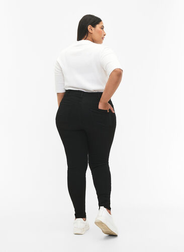 Amy-jeans med høy midje og knapper, Black, Model image number 1