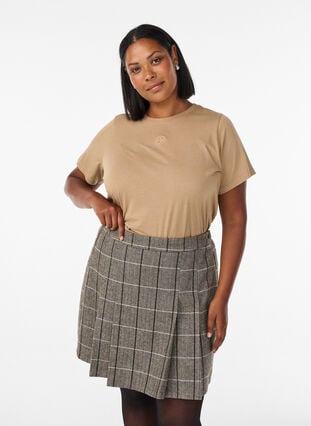 Zizzi Rutete skjørt, Dark Grey Check, Model image number 0
