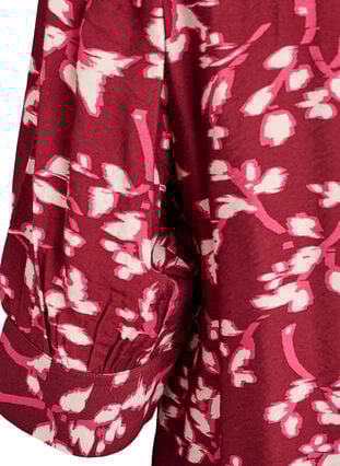 Zizzi Bluse med V-hals og 3/4-ermer, Rød, Packshot image number 3