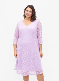 Blondekjole med 3/4-ermer, Lavendula, Model