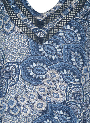 Viskosekjole med 3/4-ermer og mønster, Asian Blue print, Packshot image number 2