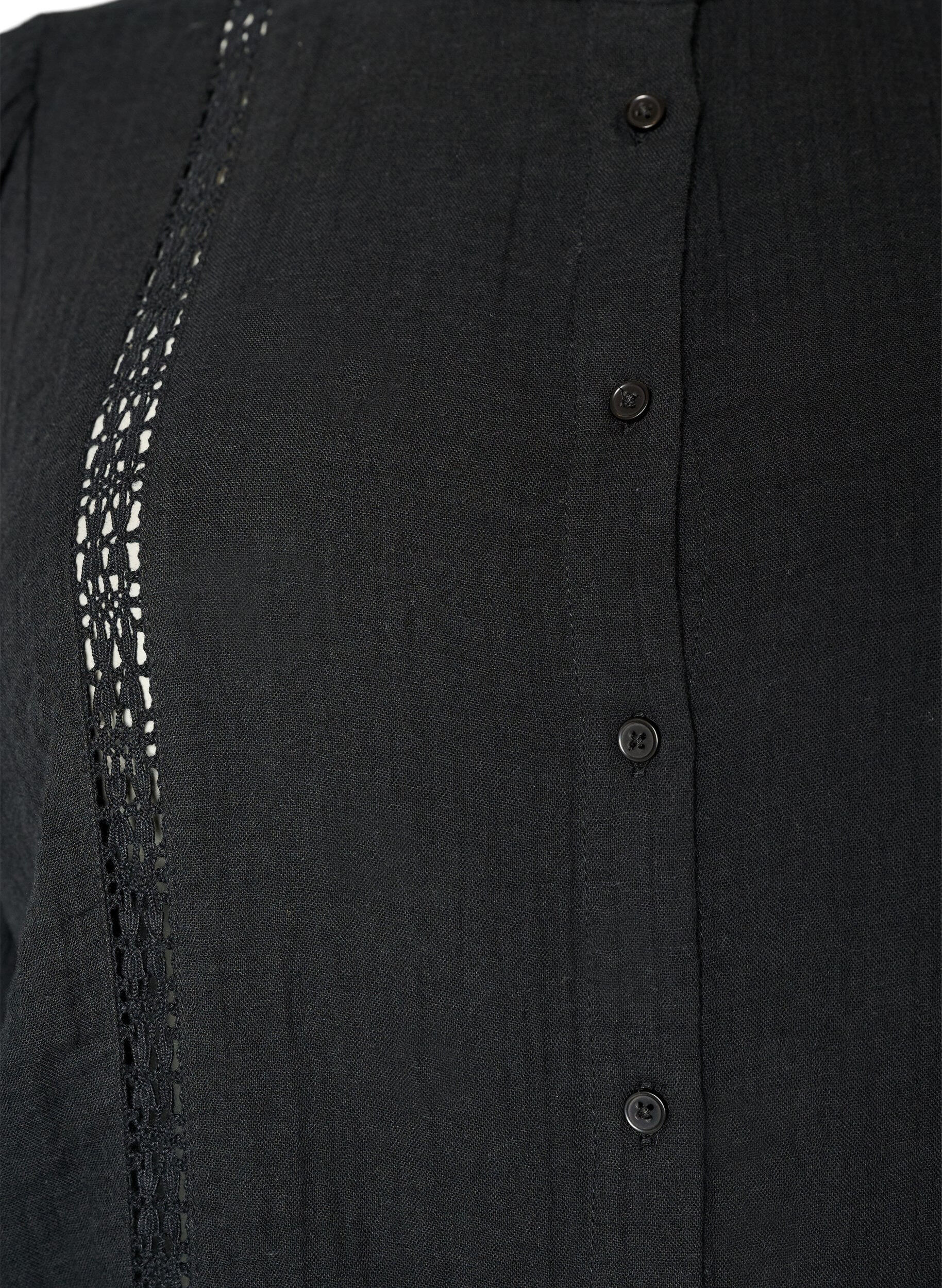 ZizziKortermet bluse i bomullsmusselin med heklet kant, Svart, Packshot image number 2