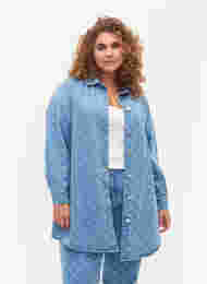 Denim skjorte med mønster, Light blue denim, Model