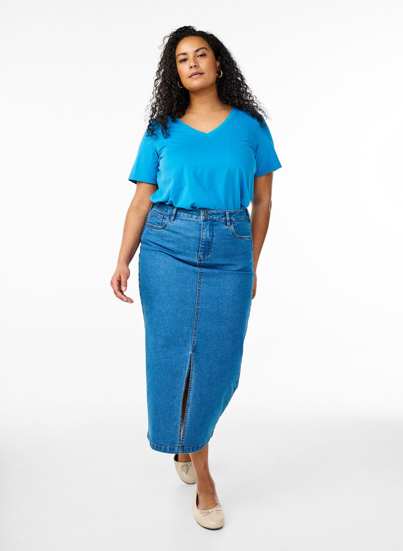 V-hals T-skjorte, Bl&aring;, Model image number 1