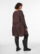 Kort jerseykjole med et b&oslash;lgete teksturm&oslash;nster, Brun, Model image number 2
