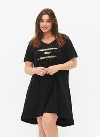 Organisk bomull nattkjole med V-hals , Black W. Yesterday, Model