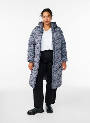 Zizzi Lang kamuflasje pufferjakke, Grå, Model image number 1