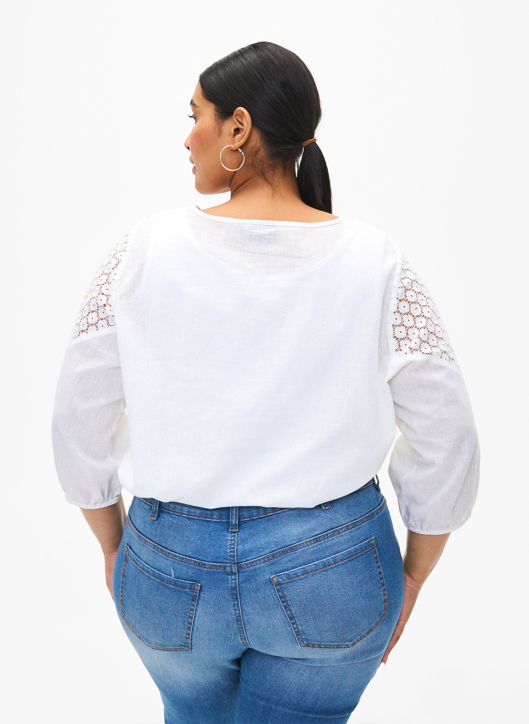 Zizzi Bluse i bomullsblanding med lin og heklede detaljer, Bright White, Model image number 1