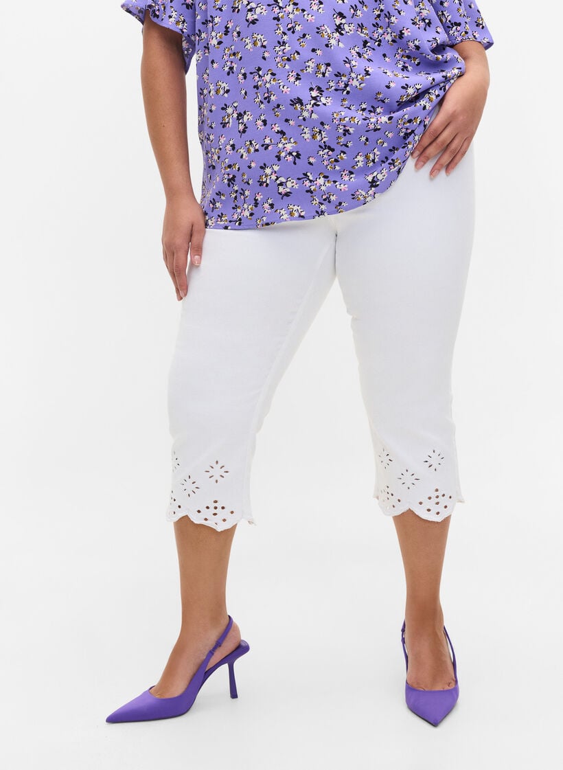 Blomstrete viskosebluse med snøredetalj, Lilac Flower Print, Model image number 2