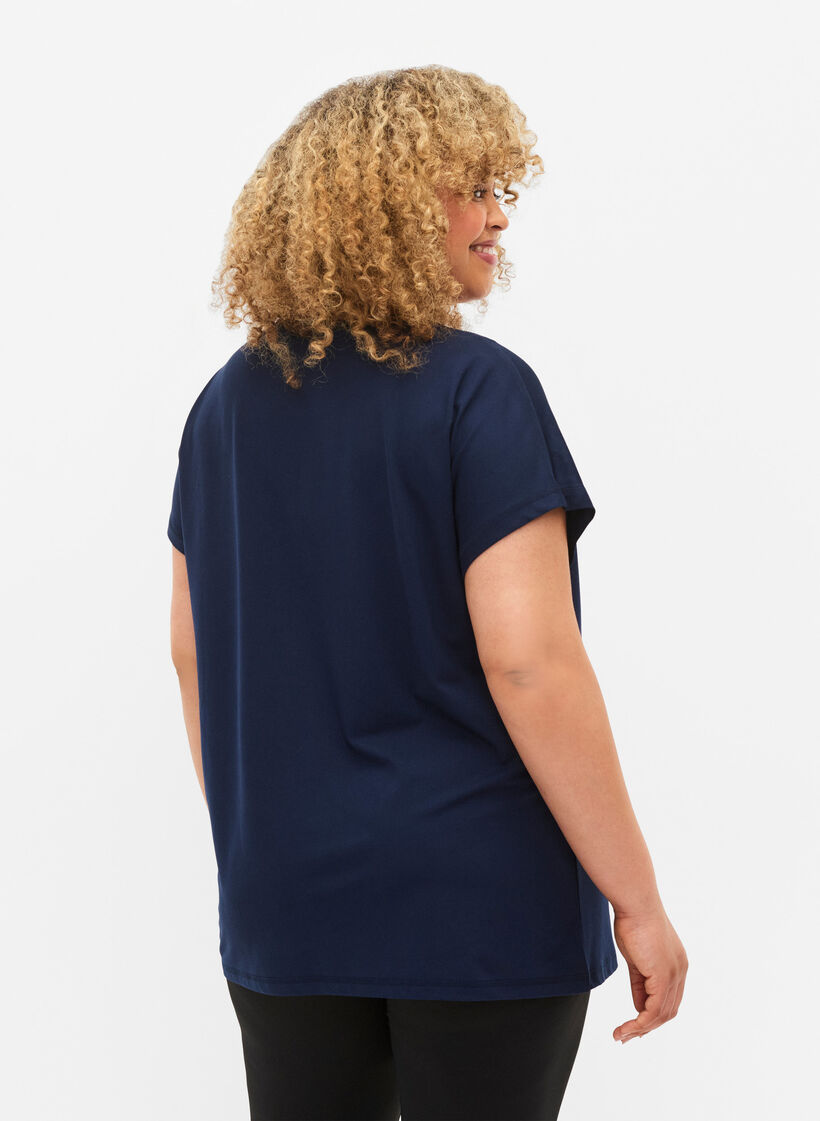 Trenings T-skjorte med rund hals, Black Iris ASS, Model image number 1